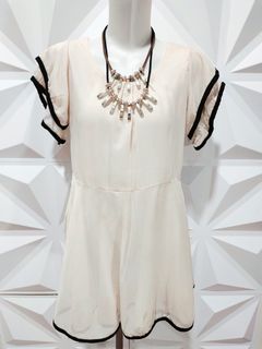 (Kategori: ) berada di . Dikirim oleh thrift_storeee (ID iklan 1384619086, Gambar 1). Deskripsi: .