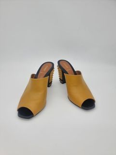 (Kategori: ) berada di . Dikirim oleh kiano_shoes (ID iklan 1384445573, Gambar 1). Deskripsi: .