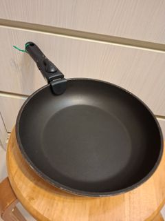 （分類：）位於 。 由 buzyvvs 提交（商品編號 1384614123，圖片 1）。簡介： 。