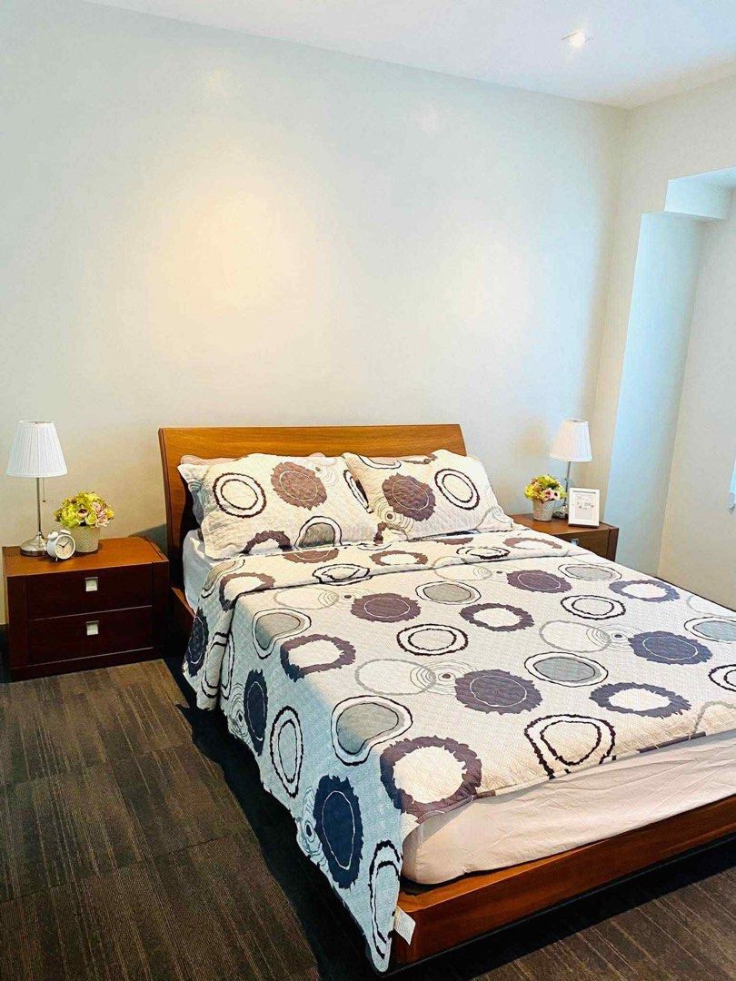 FOR LEASE-2BR in One Serendra Palm,BGC (Category: Apartments & Condos) located in Manila. Submitted by yourpropertyph2021 (Listing ID 1384598712, Image 2). Description: FOR RENT ✅One Serendra BGC ✔️Tower: Palm ✔️Type: 2BR ✔️Area: 117sqm ✔️Floor: 6th ✔️Fully Furnished ✔️Facing Piazza High street ✔️No Balcony ✔️Parking: 2 (tandem) ✅ Lease Price: 130,000 / month.