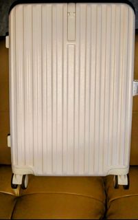 (Category: ) located in . Submitted by fastflower.a86f33 (Listing ID 1384462358, Image 1). Description: .