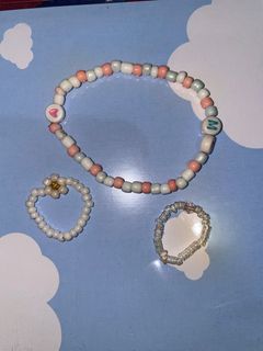 (Kategori: ) berada di . Dikirim oleh preloved_byriskha (ID iklan 1384620742, Gambar 1). Deskripsi: .