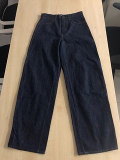 (Category: ) located in . Submitted by mie_me (Listing ID 1384570447, Image 1). Description: .