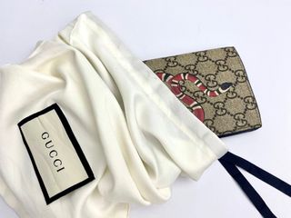 (Kategori: ) berada di . Dikirim oleh look_mybags (ID iklan 1383528177, Gambar 1). Deskripsi: .