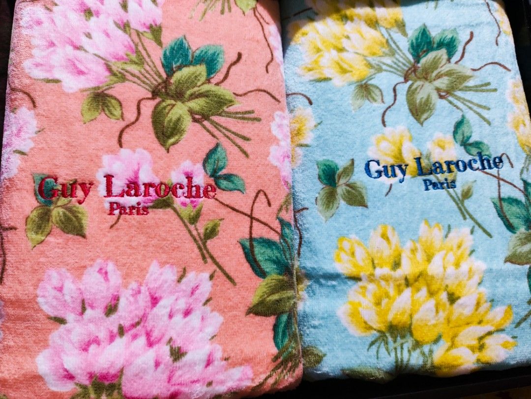GUY LAROCHE PARIS TOWEL SET (Category: Bath) located in Quezon City. Submitted by pikasquaintshop (Listing ID 1384546744, Image 1). Description: GUY LAROCHE PARIS TOWEL SET (2PCS) Orig/New/Unused Php 1,499 only!!! The designer Guy Laroche founded his eponymous brand in 1957 as a house of Haute Couture, which established itself as a leading name in French luxury. Guy Laroche towel set - bring a touch of everyday luxury to your routine. Calming pea