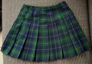 (Category: ) located in . Submitted by Pleaseedontwastetime (Listing ID 1384452747, Image 1). Description: .