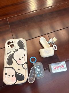 由 lydialo1231-21230 (刊登 ID 1384590753，圖片 1) 提交，位於 的 (類別：)，說明：。