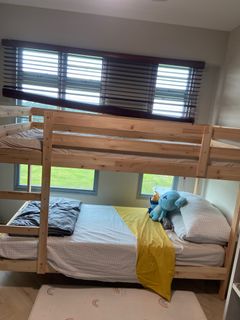 (Category: ) located in . Submitted by mirinixon (Listing ID 1384483239, Image 1). Description: .