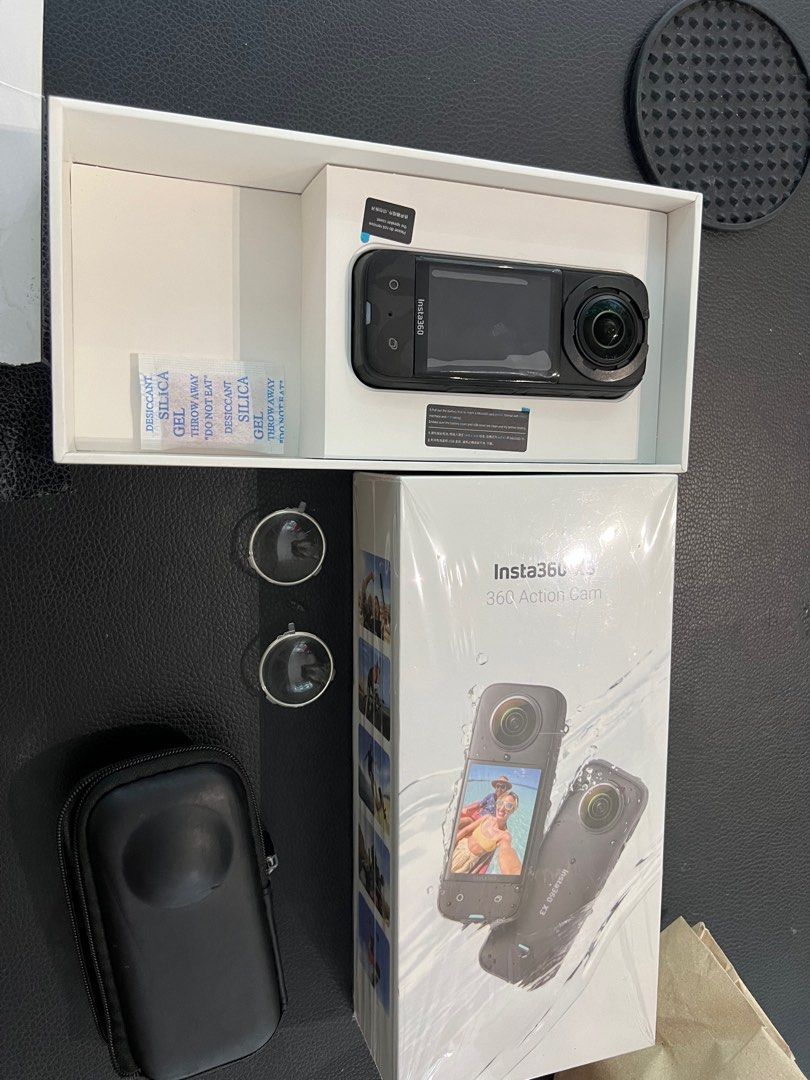 Insta 360 X3 (Category: Video Cameras) located in Quezon City. Submitted by tyler8. (Listing ID 1384483259, Image 3). Description: Insta 360 X3 May minimal 1 dent lang sa gilid No other any issue It comes with box itself, Case pouch, Protective metal case, anti scratch sticker installed. For meetup: Marikina- gateway cubao. .