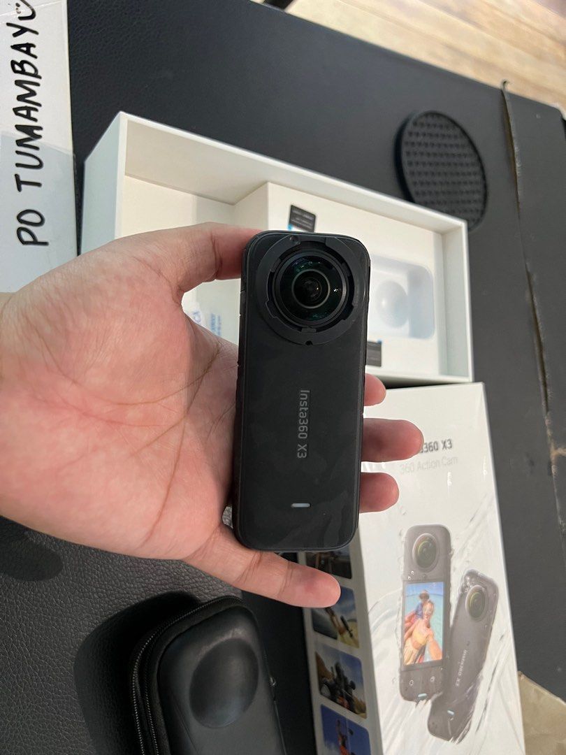 Insta 360 X3 (Category: Video Cameras) located in Quezon City. Submitted by tyler8. (Listing ID 1384483259, Image 1). Description: Insta 360 X3 May minimal 1 dent lang sa gilid No other any issue It comes with box itself, Case pouch, Protective metal case, anti scratch sticker installed. For meetup: Marikina- gateway cubao. .