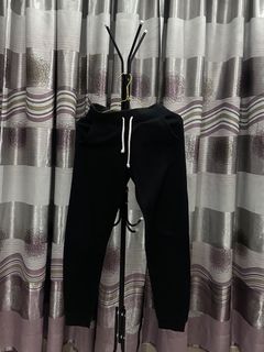 (Kategori: ) berada di . Dikirim oleh spuffyffeet (ID iklan 1384613391, Gambar 1). Deskripsi: .