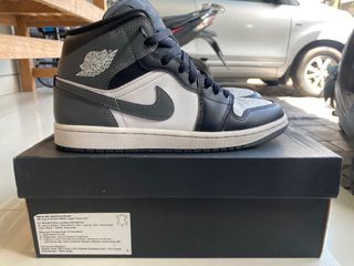 (Kategori: ) berada di . Dikirim oleh tulang.sneakers (ID iklan 1384544687, Gambar 1). Deskripsi: .