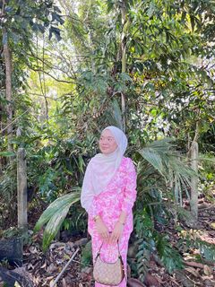 (Category: ) located in . Submitted by nayliseraaa (Listing ID 1384563698, Image 1). Description: .