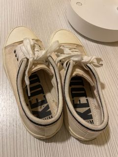 (Category: ) located in . Submitted by sumpreloved2 (Listing ID 1384468291, Image 1). Description: .