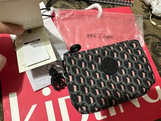 (Category: ) located in . Submitted by angelicawongflaviano (Listing ID 1384568498, Image 1). Description: .