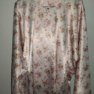 (Category: ) located in . Submitted by ifah_preloved (Listing ID 1384457064, Image 1). Description: .