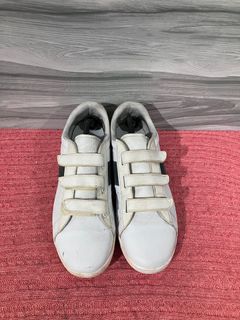 (Category: ) located in . Submitted by adonid (Listing ID 1384495737, Image 1). Description: .