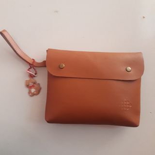 (Kategori: ) berada di . Dikirim oleh declutterbarokah (ID iklan 1384509490, Gambar 1). Deskripsi: .