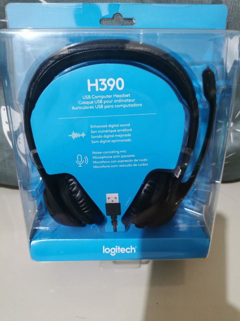 Logitech H390 (Category: Headphones & Headsets) located in Manila. Submitted by liamjacobe61993 (Listing ID 1384612572, Image 1). Description: Never been used from U. S.