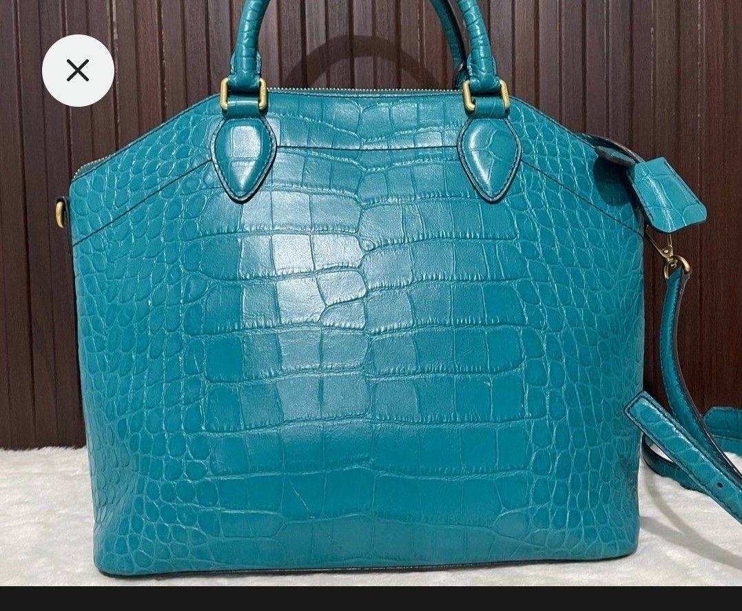 !!Weekend Sale!!Ml Mcm Authentic preloved (Category: Luxury Bags & Wallets) located in San Fernando. Submitted by peedeebee (Listing ID 1384574537, Image 2). Description: Authentic, bought also fron preloved seller very nice, clean excellent condition made in korea rfs too big for me ships thru jnt next day.