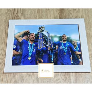 (Kategori: ) berada di . Dikirim oleh AuthenticandAutographed (ID iklan 1384533114, Gambar 1). Deskripsi: .