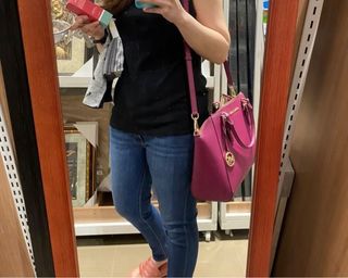 (Category: ) located in . Submitted by tss1627 (Listing ID 1384533497, Image 1). Description: .
