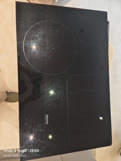 （分類：）位於 。 由 andrew.liht 提交（商品編號 1384492746，圖片 1）。簡介： 。