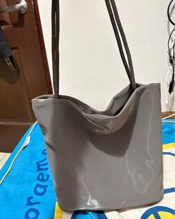 由 pink_304 (刊登 ID 1384538436，圖片 1) 提交，位於 的 (類別：)，說明：。