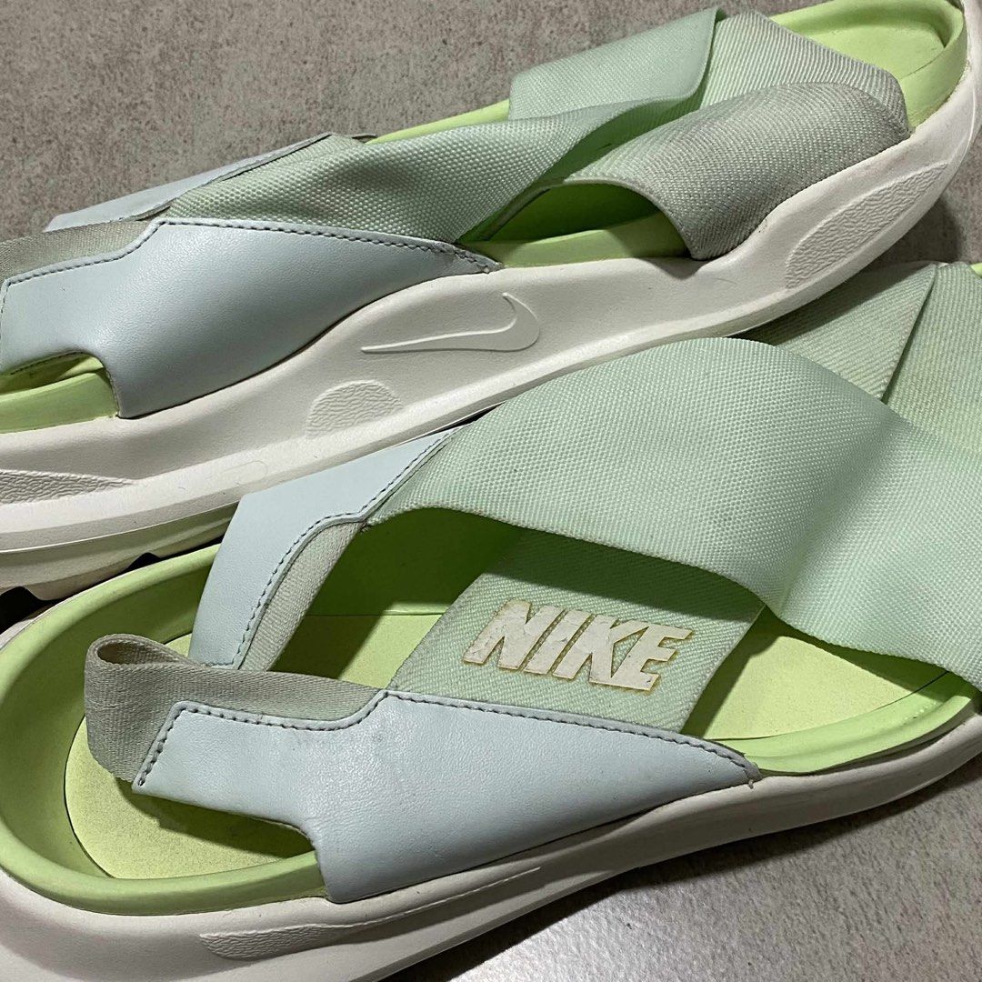 Nike slippers size 9US women (Category: Slippers and slides) located in Quezon City. Submitted by bentot24 (Listing ID 1384499457, Image 3). Description: Nike sandals size 9US womens.