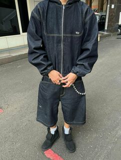 (Category: ) located in . Submitted by 7veesrr_ (Listing ID 1384370210, Image 1). Description: .