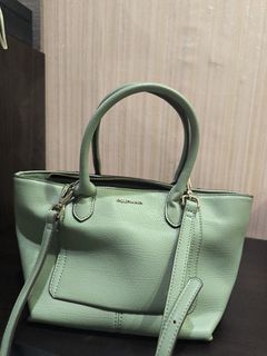 (Kategori: ) berada di . Dikirim oleh widlim2798208 (ID iklan 1384556802, Gambar 1). Deskripsi: .