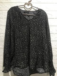 (Category: ) located in . Submitted by roserah.preloved (Listing ID 1384516191, Image 1). Description: .