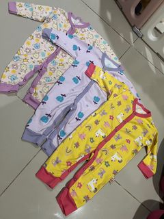 (Kategori: ) berada di . Dikirim oleh feiiiii98 (ID iklan 1384608897, Gambar 1). Deskripsi: .