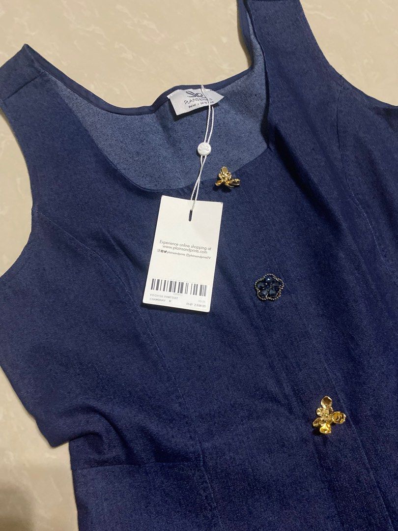 Plains and Prints Jumpsuit with Tag (Category: Jumpsuits) located in Pasig City. Submitted by sumsells (Listing ID 1384556002, Image 2). Description: size: medium (1) and small (1) orig price: 2898 - negotiable (kindly offer) - pasig area - ggx/j&t/lalamove -gcash/bpi.