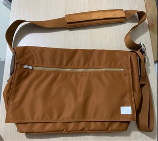 （分類：）位於 。 由 kitty.mo 提交（商品編號 1384450788，圖片 1）。簡介： 。