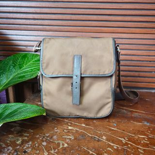 (Kategori: ) berada di . Dikirim oleh bro.gunz (ID iklan 1384632702, Gambar 1). Deskripsi: .