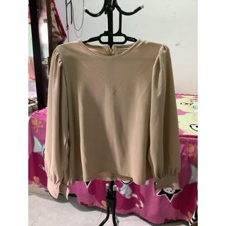 (Kategori: ) berada di . Dikirim oleh prelovedtsania (ID iklan 1384629595, Gambar 1). Deskripsi: .