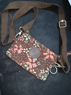 (Kategori: ) berada di . Dikirim oleh dracey (ID iklan 1384610847, Gambar 1). Deskripsi: .