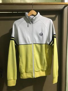 (Kategori: ) berada di . Dikirim oleh akmalrijal35927 (ID iklan 1384517420, Gambar 1). Deskripsi: .