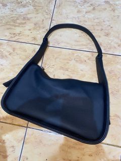 (Kategori: ) berada di . Dikirim oleh mawdemoiselle (ID iklan 1384600963, Gambar 1). Deskripsi: .