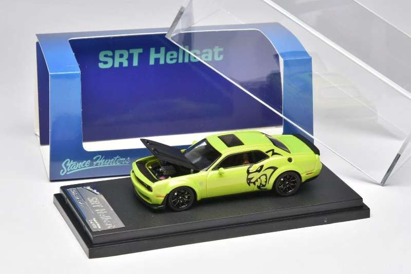 Stance Hunters SH 1/64 Dodge Challenger SRT Hellcat Apple Green Diecast