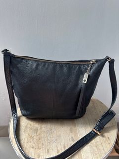 (Kategori: ) berada di . Dikirim oleh daazkanish (ID iklan 1384587887, Gambar 1). Deskripsi: .