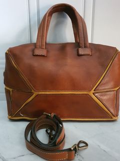 (Kategori: ) berada di . Dikirim oleh taspreloved06 (ID iklan 1384434669, Gambar 1). Deskripsi: .