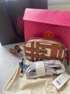 (Category: ) located in . Submitted by 65authenticseller (Listing ID 1384504083, Image 1). Description: .