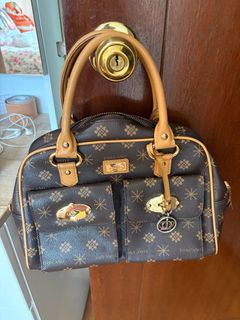 (Category: ) located in . Submitted by gauri2726 (Listing ID 1384477944, Image 1). Description: .