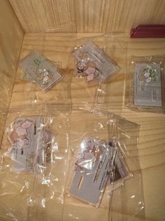 （分類：）位於 。 由 ouo_kis 提交（商品編號 1384624932，圖片 1）。簡介： 。