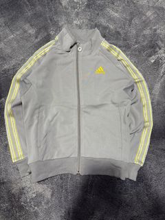 (Kategori: ) berada di . Dikirim oleh thrift.ling_ (ID iklan 1384443975, Gambar 1). Deskripsi: .