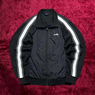 (Kategori: ) berada di . Dikirim oleh lauthrift (ID iklan 1384465548, Gambar 1). Deskripsi: .