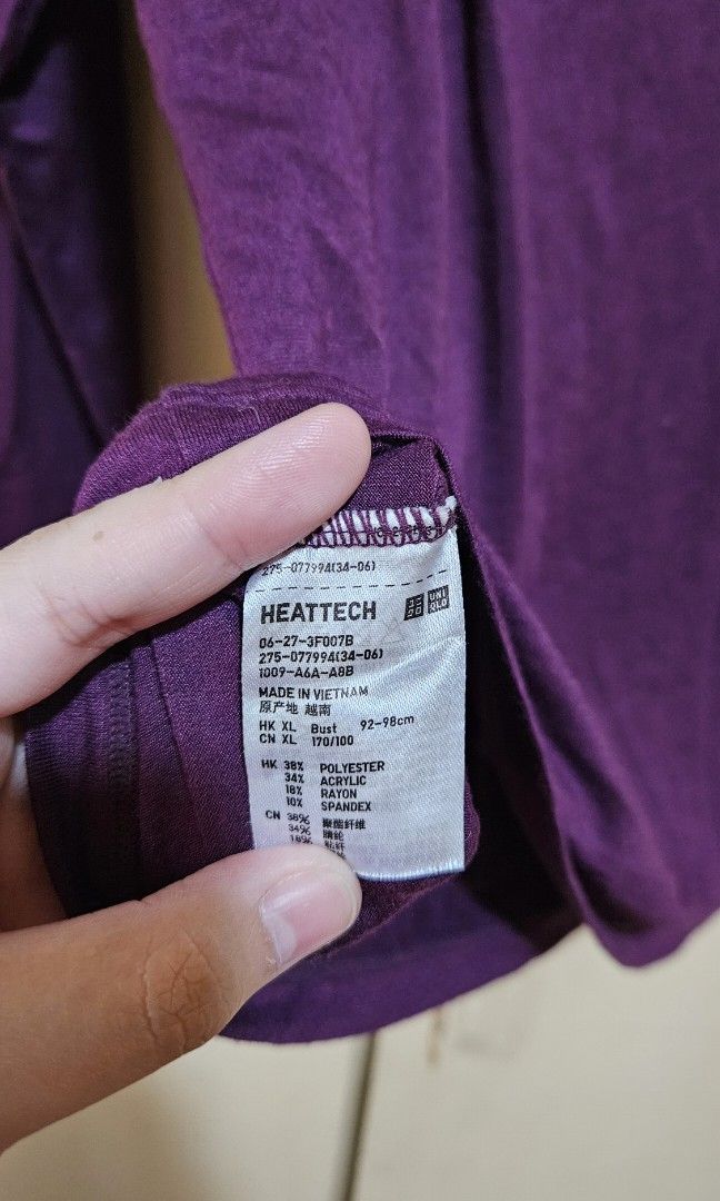 Uniqlo Heattech (violet and navy blue) (Category: Longsleeves) located in Mandaluyong City. Submitted by joelannlu (Listing ID 1384500706, Image 3). Description: Uniqlo Heattech XL - violet and navy blue Two (2) items for price of one See tags for the size 🙂 RFS: Decluterring; to make room for new winter OOTDs.