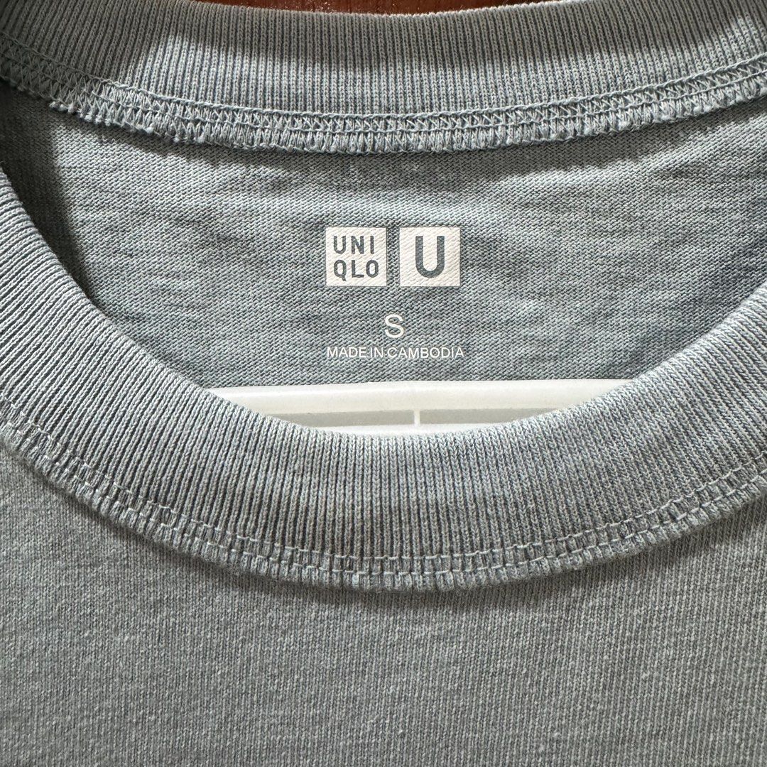 UNIQLO U T-Shirt (Light Blue) (Category: Tshirts & Polo Shirts ) located in Manila. Submitted by bennythrift (Listing ID 1384589229, Image 3). Description: UNIQLO U T-Shirt (Light Blue) - Authentic - Used less than twice Dimensions (Inches) Size: Small Shoulder: 17.5 Sleeve: 8 Chest: 19.5 Length: 26 Hem: 18.